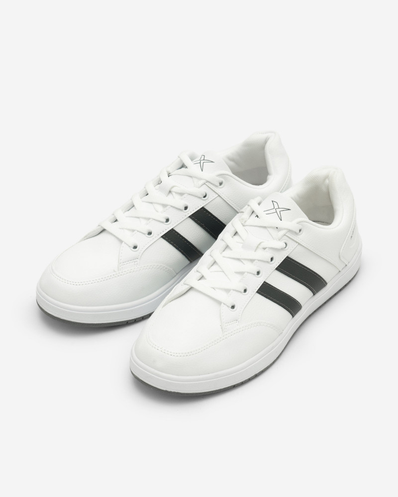 کفش روزمره مردانه 1